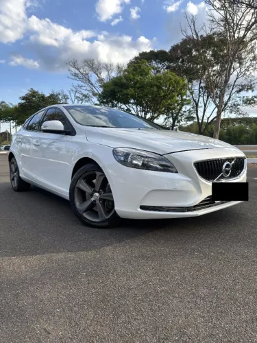 Volvo V40 T-4 Kinetic 2.0 Aut. 2018