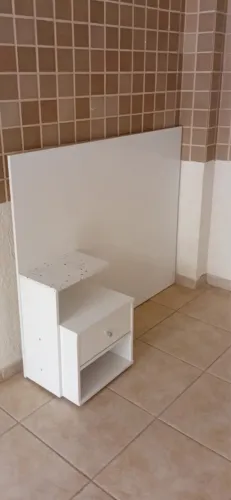 cabeceira de cama solteiro madeira com criado mudo