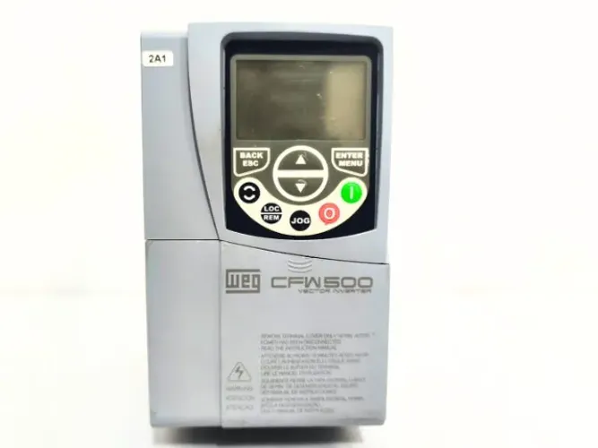 INVERSOR DE FREQUENCIA WEG CFW500B10P0T4DB20 10A 5CV 380-480 VAC