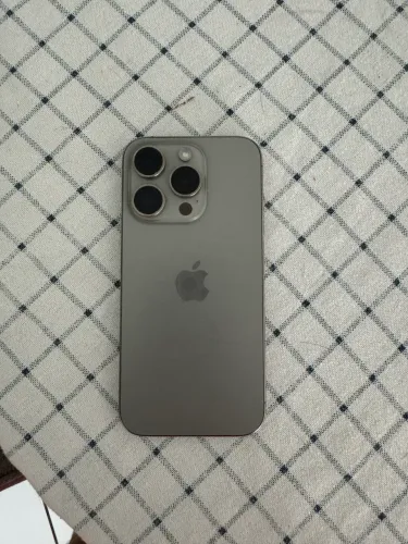 iPhone 15 pro 