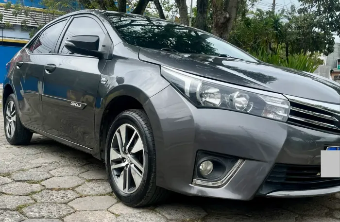 Toyota Corolla GLI 1.8 Flex 16V Aut. 2015