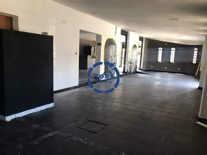 Oportunidade Imperdível de locação comercial no Macuco!