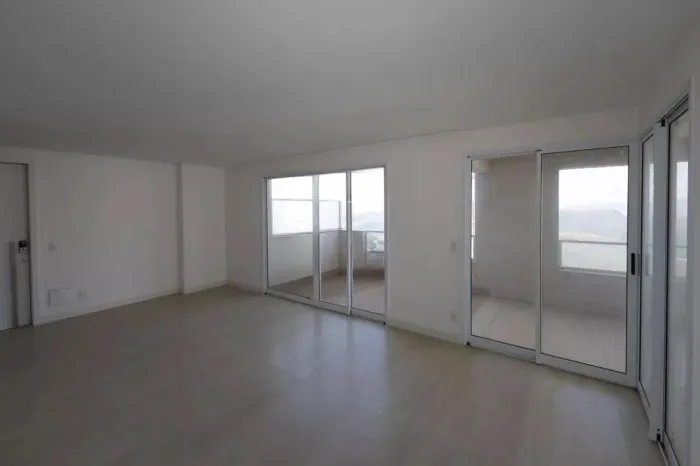 Apartamento à Venda - Belvedere, 4 Quartos, 199 m2