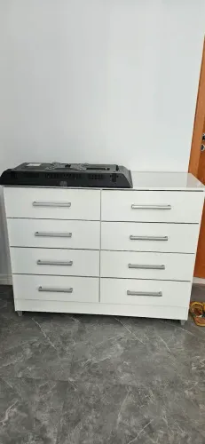 Cômoda 8 gavetas