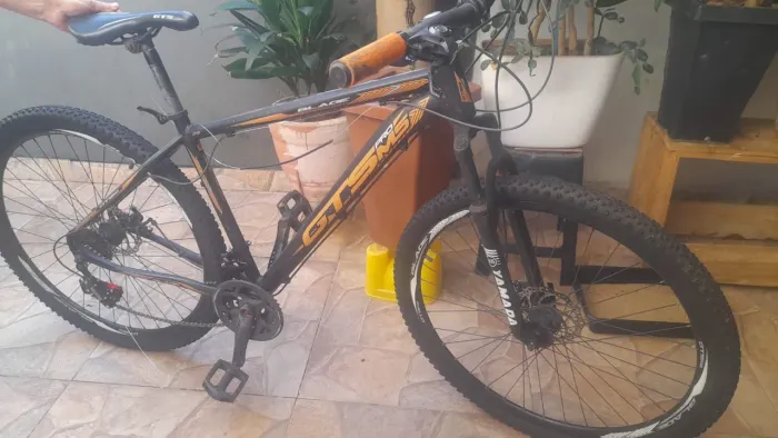 Vende-se bicicleta