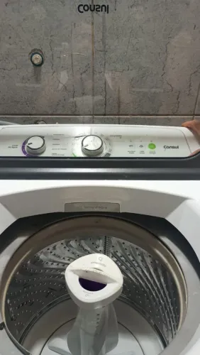Maquina de lavar consul 12 kilos volt 220 em perfeito funcionamento ta linda