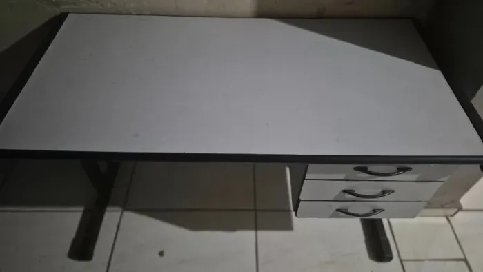Mesa de escritório 