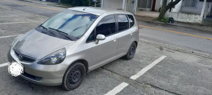 Honda Fit LX 1.4/ 1.4 Flex 8v/16v 5P Aut. 2004