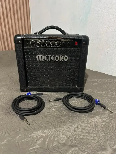 Kit Guitarra + Amplificador Meteoro - Pronto para Tocar!