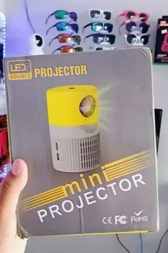 Mini projetor portátil de imagens Led projetor HD- Led projetor YT400