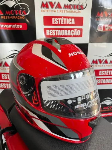 Capacete