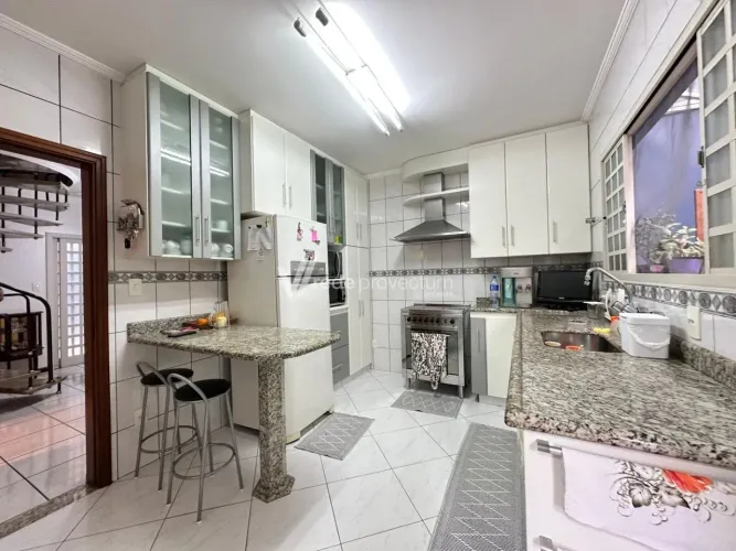 Casa a venda no Condomínio Okinawa na cidade de Paulinia