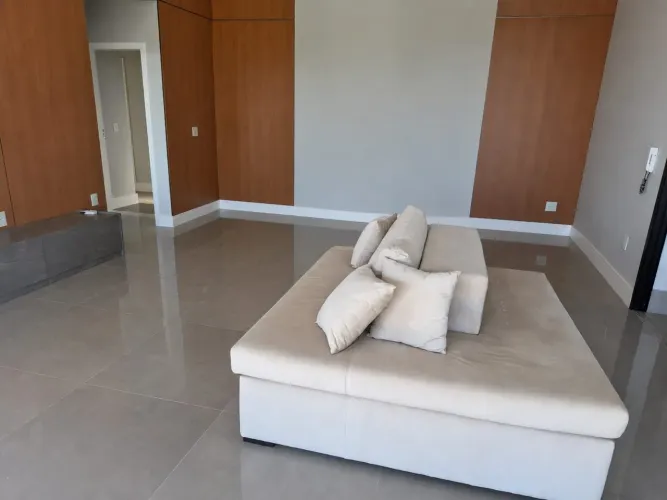 Sofá Ilha Dupla Face Novo, Sem Uso - Bege - Design Moderno