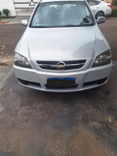 Chevrolet Astra 2.0/ CD/ Sunny/ GLS 2.0 8V 3P 2004