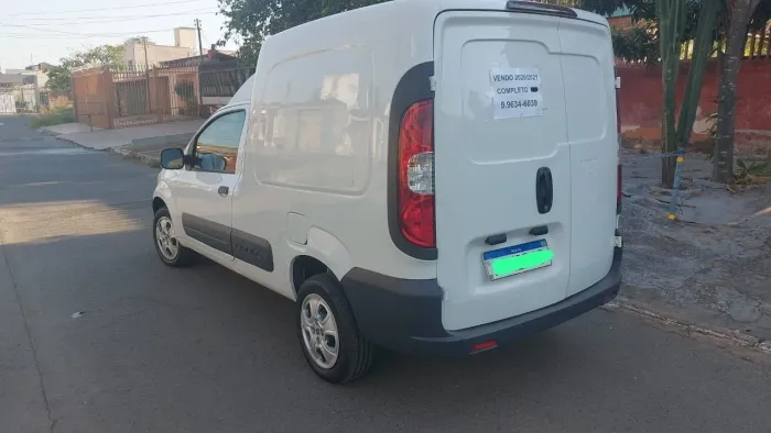 Fiat Fiorino Furgão Work. Hard 1.4 Flex 8V 2P 2021