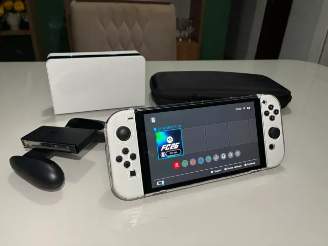 Nintendo Switch OLED Branco - Completo + Brindes