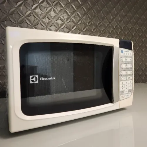Microondas Electrolux 110v 20l