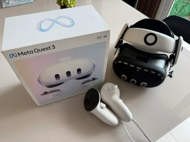 Meta Quest 3 512gb + Bobo VR S3 Pro