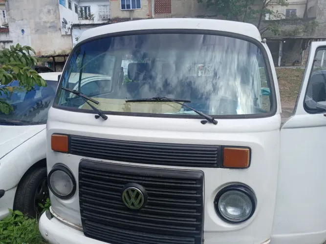Volkswagen Kombi Standard 1.4 MI Total Flex 8V 2011