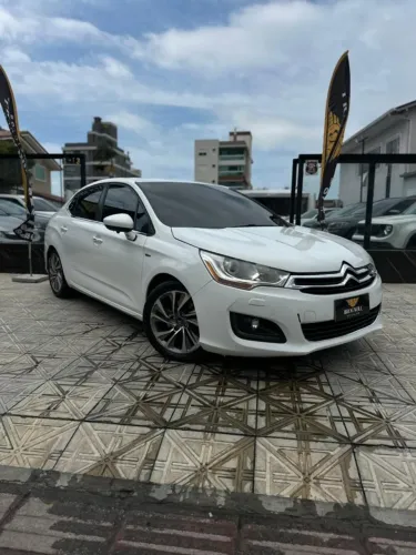Citroen C4 Lounge Exclusive 1.6 Turbo Flex Aut. 2016