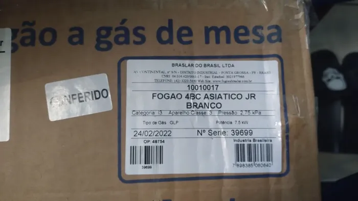 Fogão de mesa nunca usado 4 boca mais válvula também nunca usada.