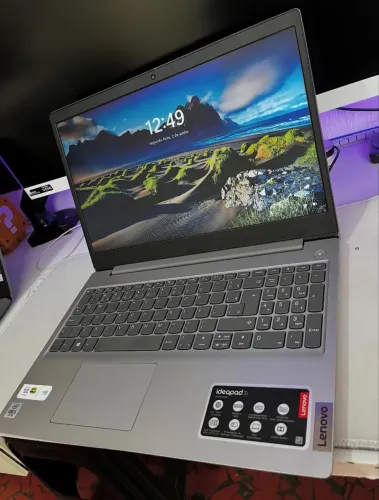 Lenovo ideapad S145Intel Core i5-10210U 10ª Geração 8GB Ram,SSD NVMe 256GB