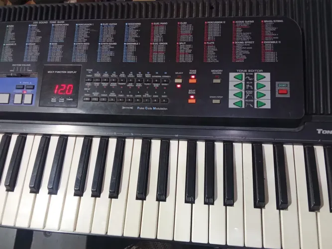 Teclado Casio CT 670