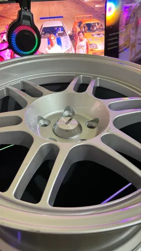 Rodas enkei RPf1 aro 18