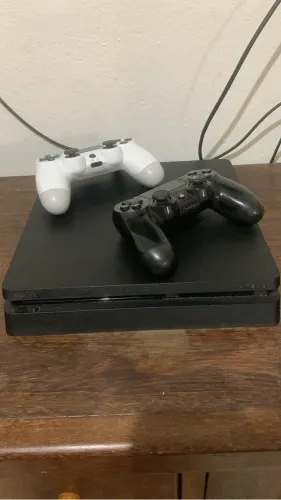Vende-se Ps4