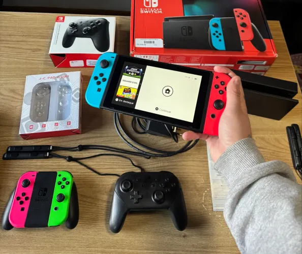 Nintendo Switch completo com jogo e acessórios originais