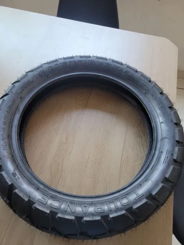 Pneu Metzeller Honda Adv