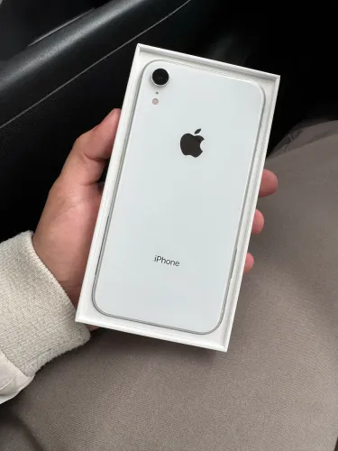 iPhone XR 64gb Branco 