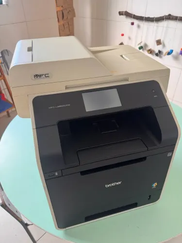 Impressora Brother MFC-L8850CDW