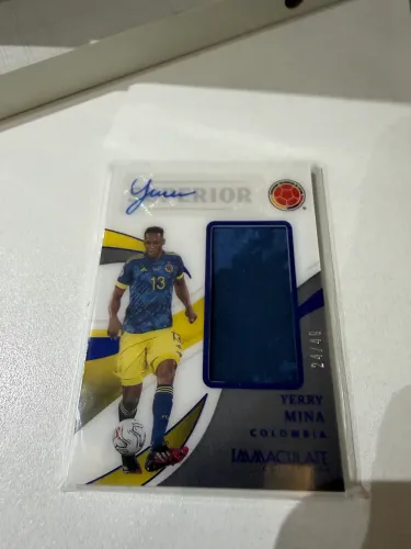 Carta Yerry Mina /49 Autografada Panini Immaculate 2021 Colombia
