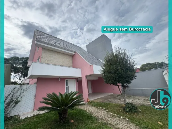 Sobrado para Alugar/Vender no Bairro Campina do Siqueira com 176m², 4 quartos, 2 suítes, 3