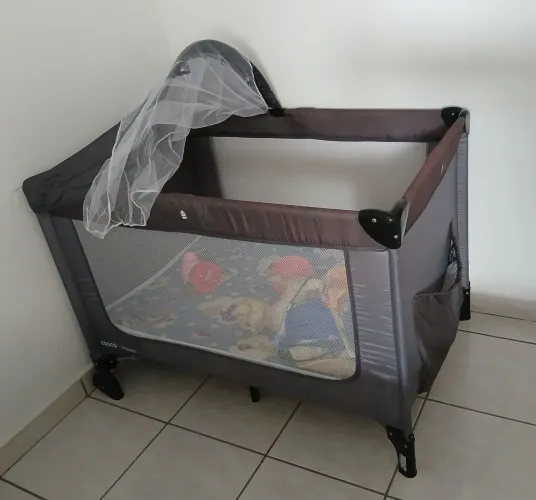 BERÇO CERCADO PORTÁTIL COSCO HAPPY 