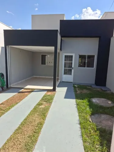 Linda casa a venda colinas verdejante