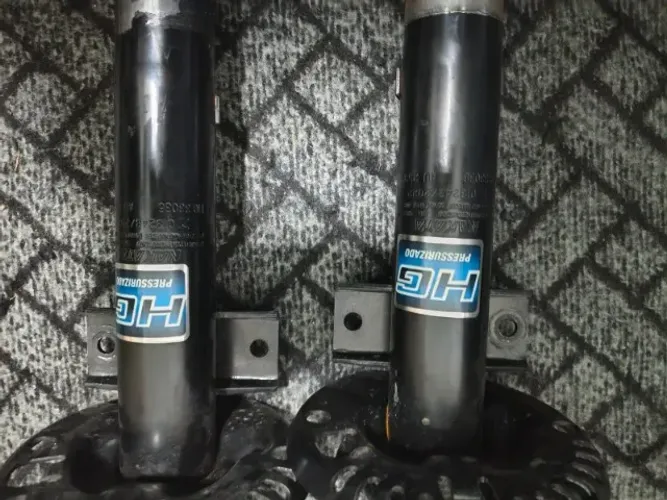 Kit 2 Amortecedores dianteiros Nakata Gol, Voyage G5 G6 G7