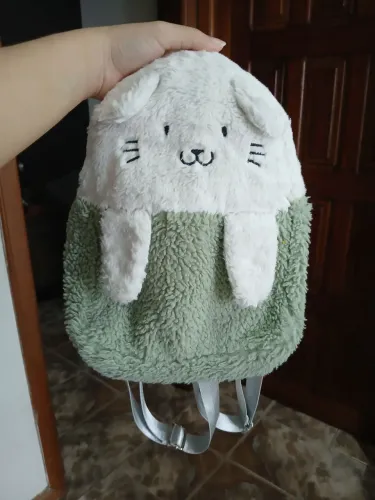 Mochila de Pelúcia fofa e verde