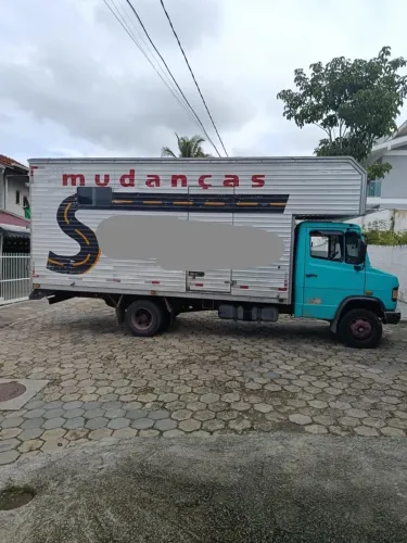 Mercedes Benz 914 Baú