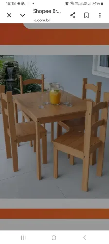 Mesa quatro cadeiras Quadrada valor r$ 500 aqui em Guaianazes