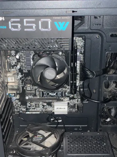 Kit PC Ryzen 3 + 16GB Fury DDR4 + Fonte 650W + Gabinete T-Dagger
