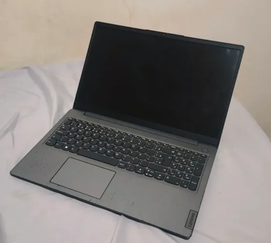 Notebook Lenovo Usado Em excelente estado 