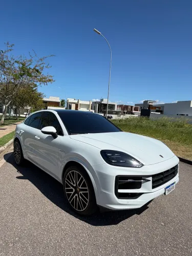 Porsche Cayenne Coupe E-hybrid 3.0 V6 462cv 2026