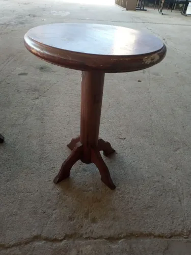 Mesa rústica 