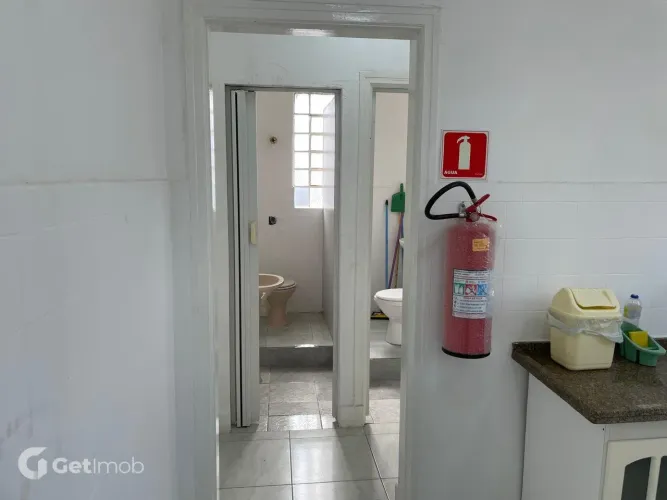Alugo conjunto 4 salas 2 WC no Centro de Mogi das Cruzes