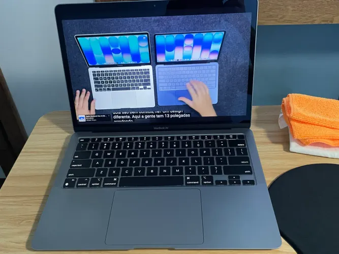 MacBook Air M1 .