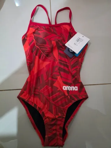 Maiôs Arena para natação