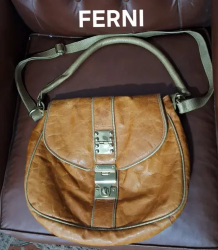 Bolsa de couro FERNI