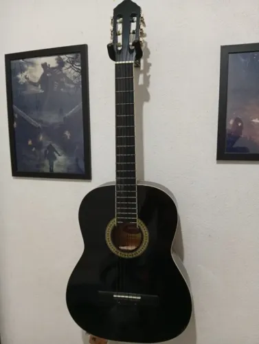 Violão Madrid